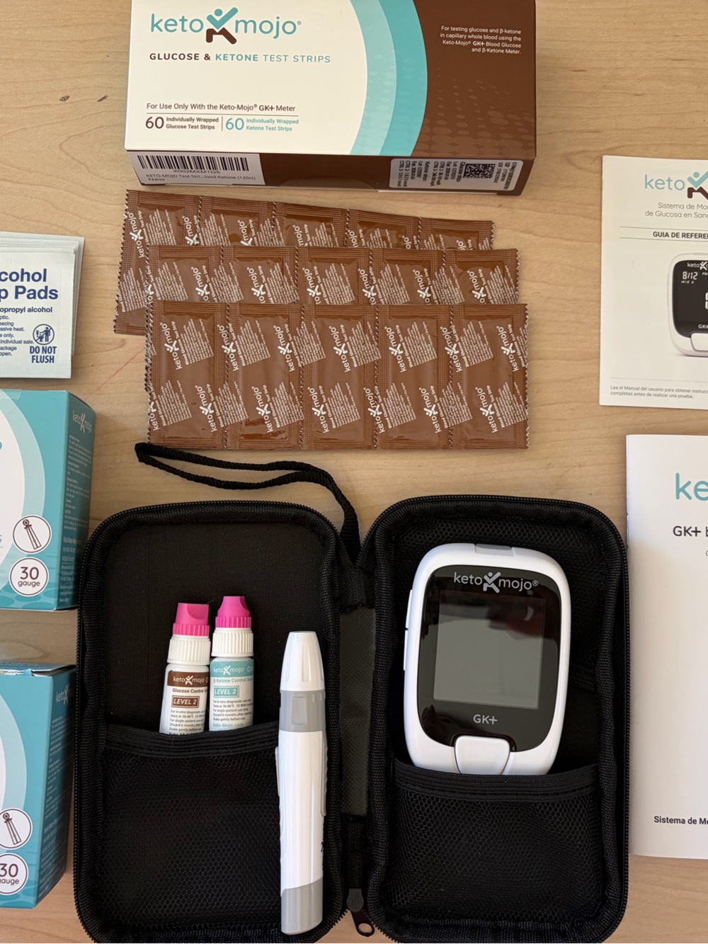 Keto Mojo GK+ Blood Glucose & Ketone Meter Kit - White